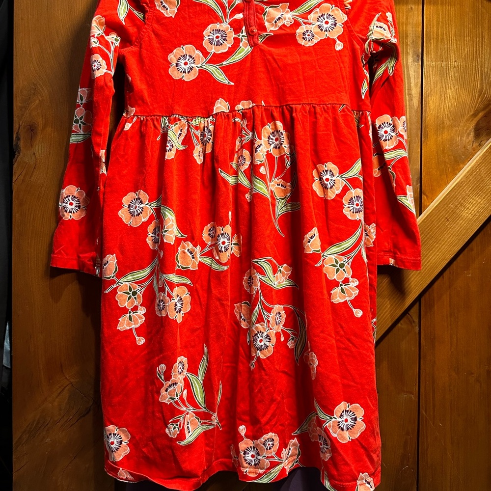 Tea collection 2 piece outfit. Size 8 - Picture 2 of 5